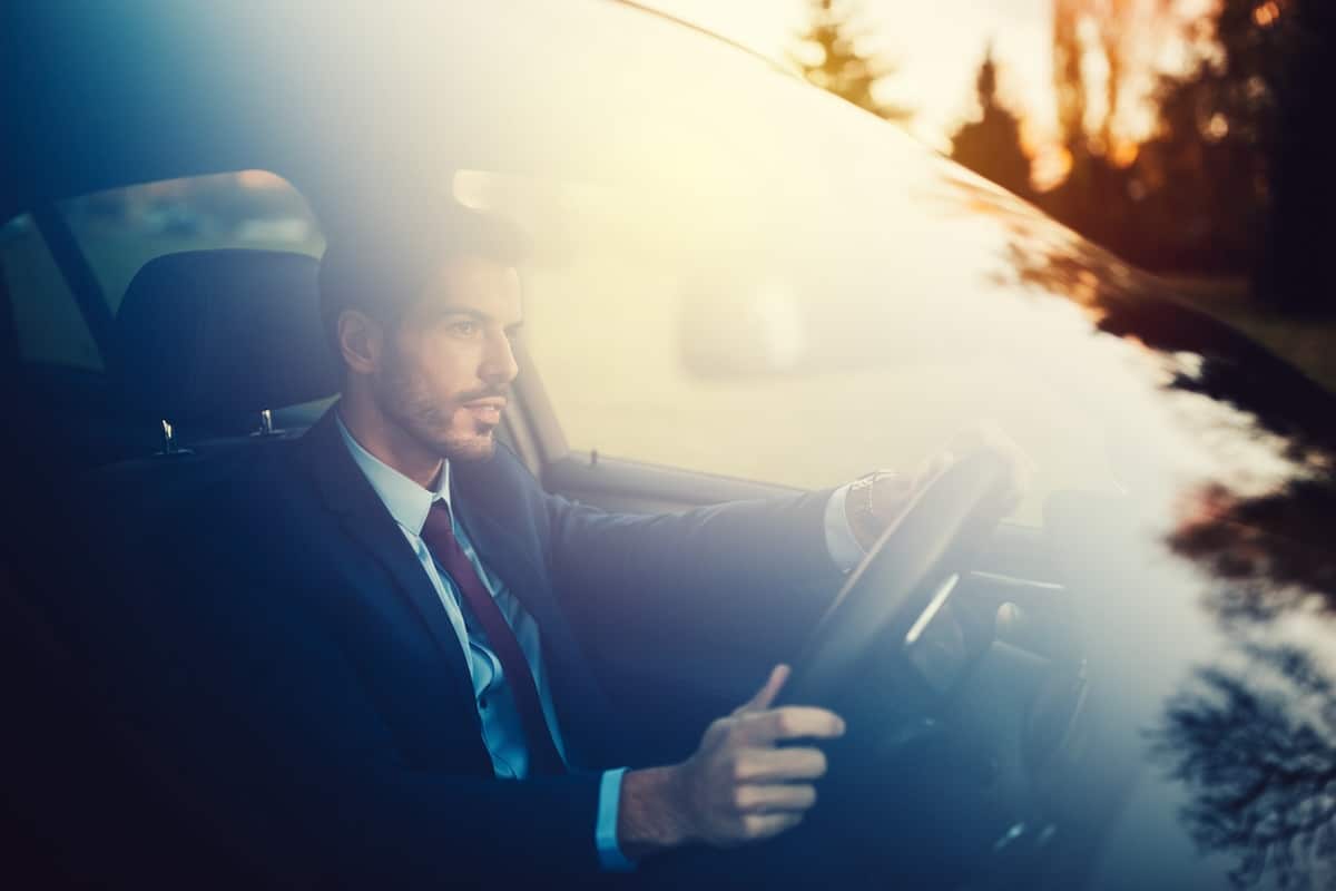 Chauffeurs VTC : diversifier ses revenus avec DVC Coffee Car