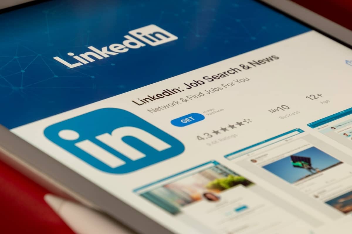 LinkedIn : et si on arrêtait la comédie ?