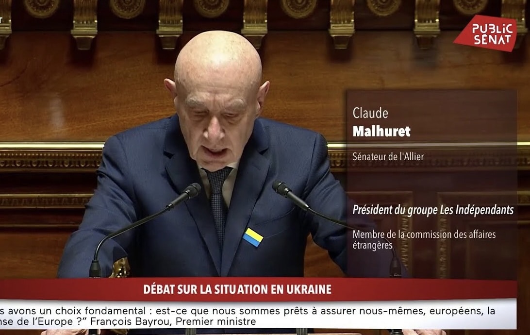 « Un bouffon sous kétamine » : quand Claude Malhuret dynamite Donald Trump