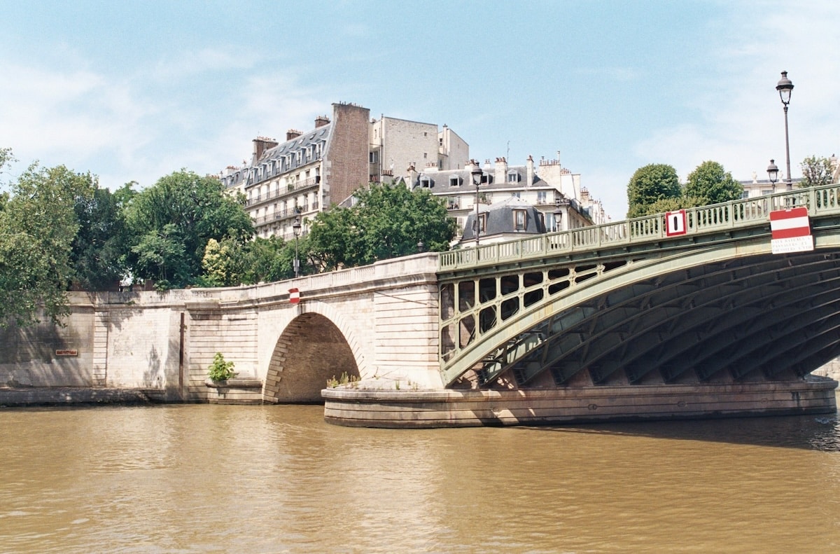 Baignade dans la Seine à Paris : la vérité derrière les promesses officielles