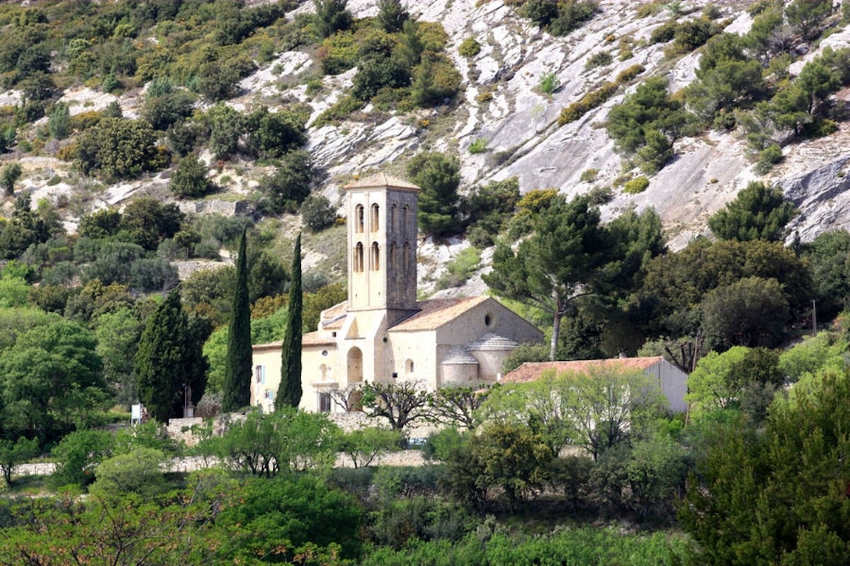 Beaumes-de-Venise, randonnées et œnotourisme