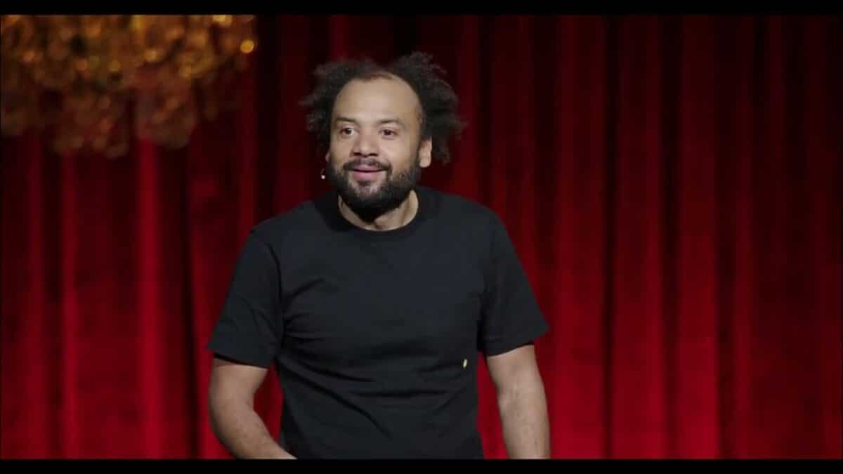 Combien gagne Fabrice Éboué ?