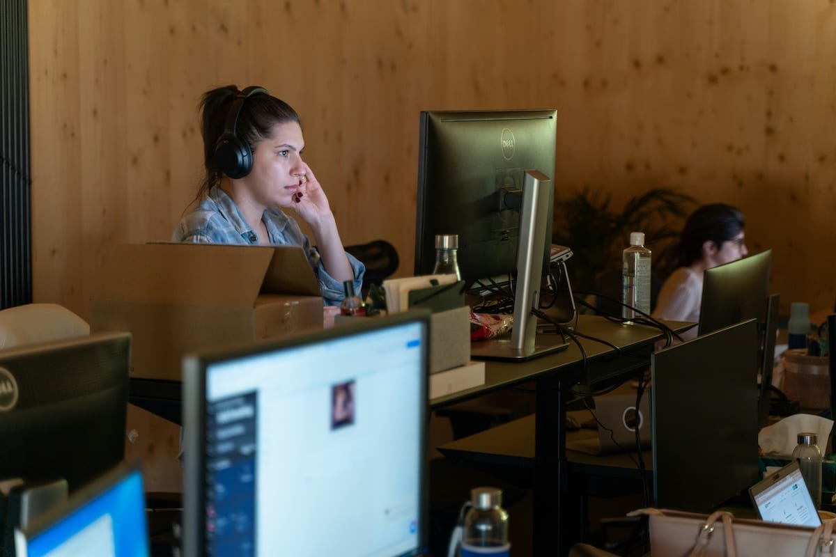 Comment choisir votre solution de micro casque pour votre entreprise ?