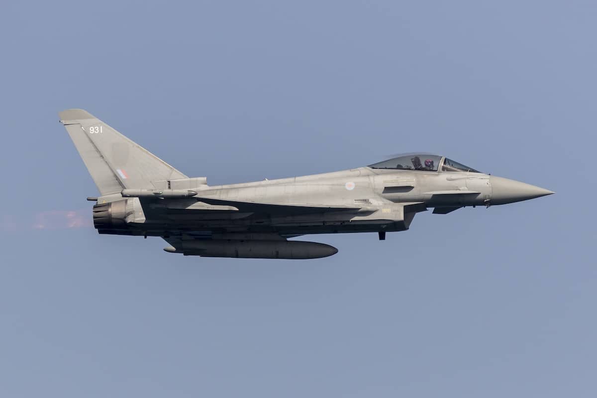 Rafale ou Eurofighter Typhoon : qui domine vraiment le ciel européen ?