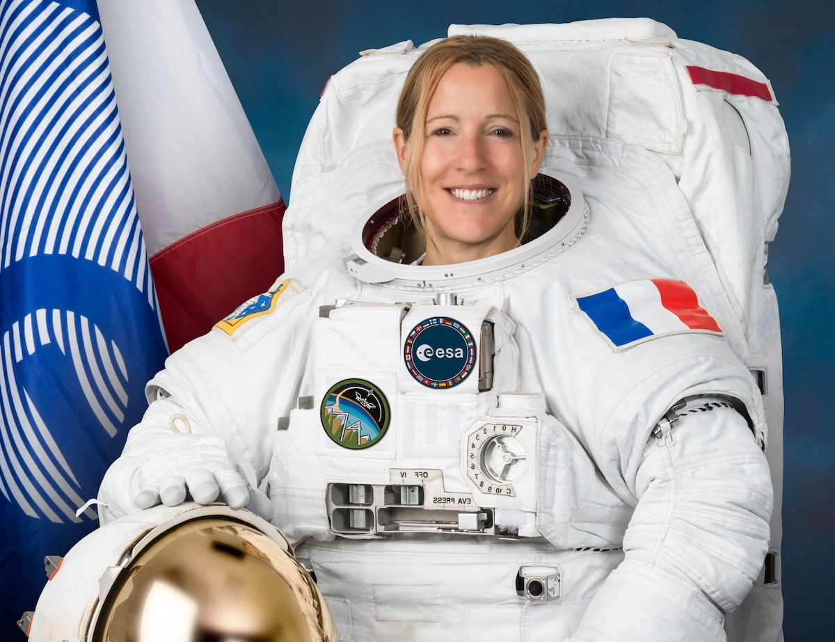Combien gagne Sophie Adenot ?