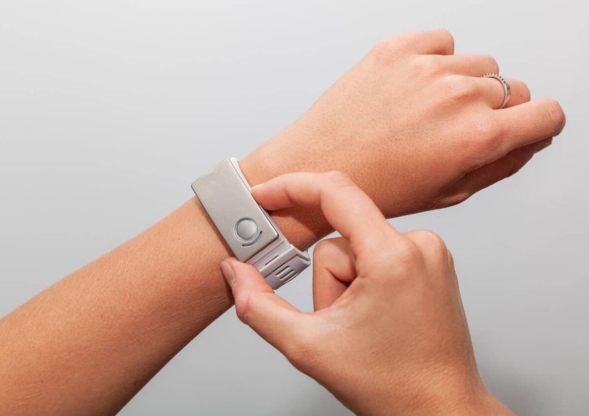 Arthrose : ce bracelet qui soulage la douleur