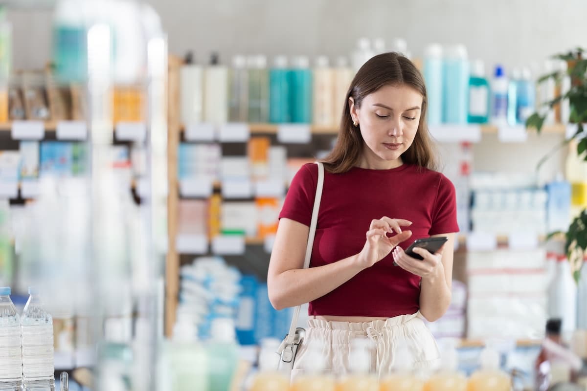 Applications mobiles skincare : quel app choisir pour prendre soin de sa peau en 2026 ?