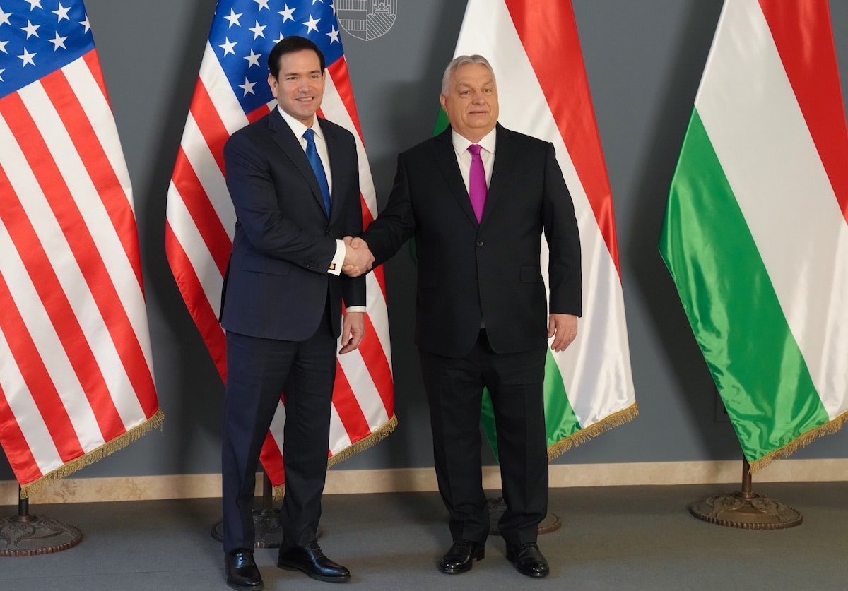 Poutine et Trump volent au secours d’Orbán pour affaiblir l’Europe