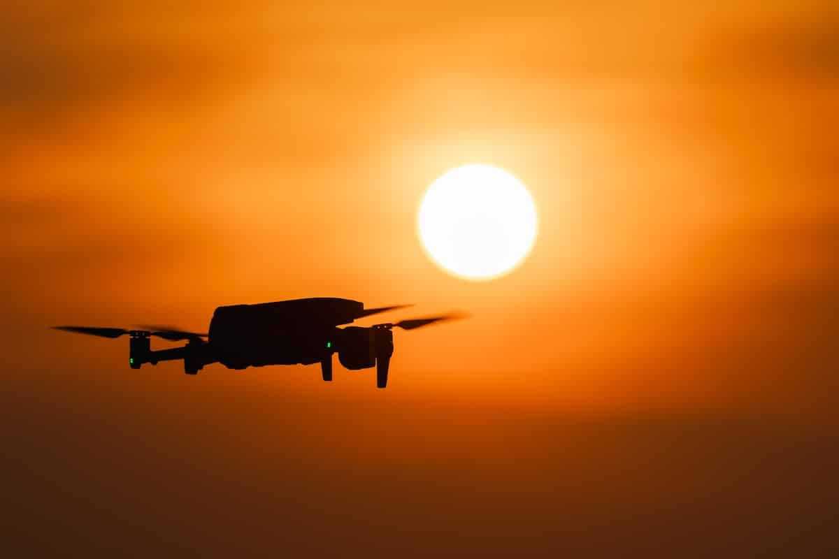 Drones et missiles de croisière : la France doit accélérer la cadence, mais attend le feu vert du Parlement