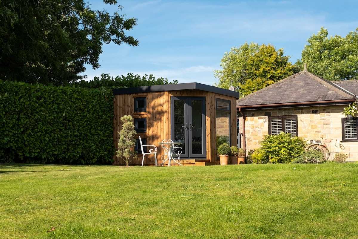 Abri de jardin bois : investissement stratégique